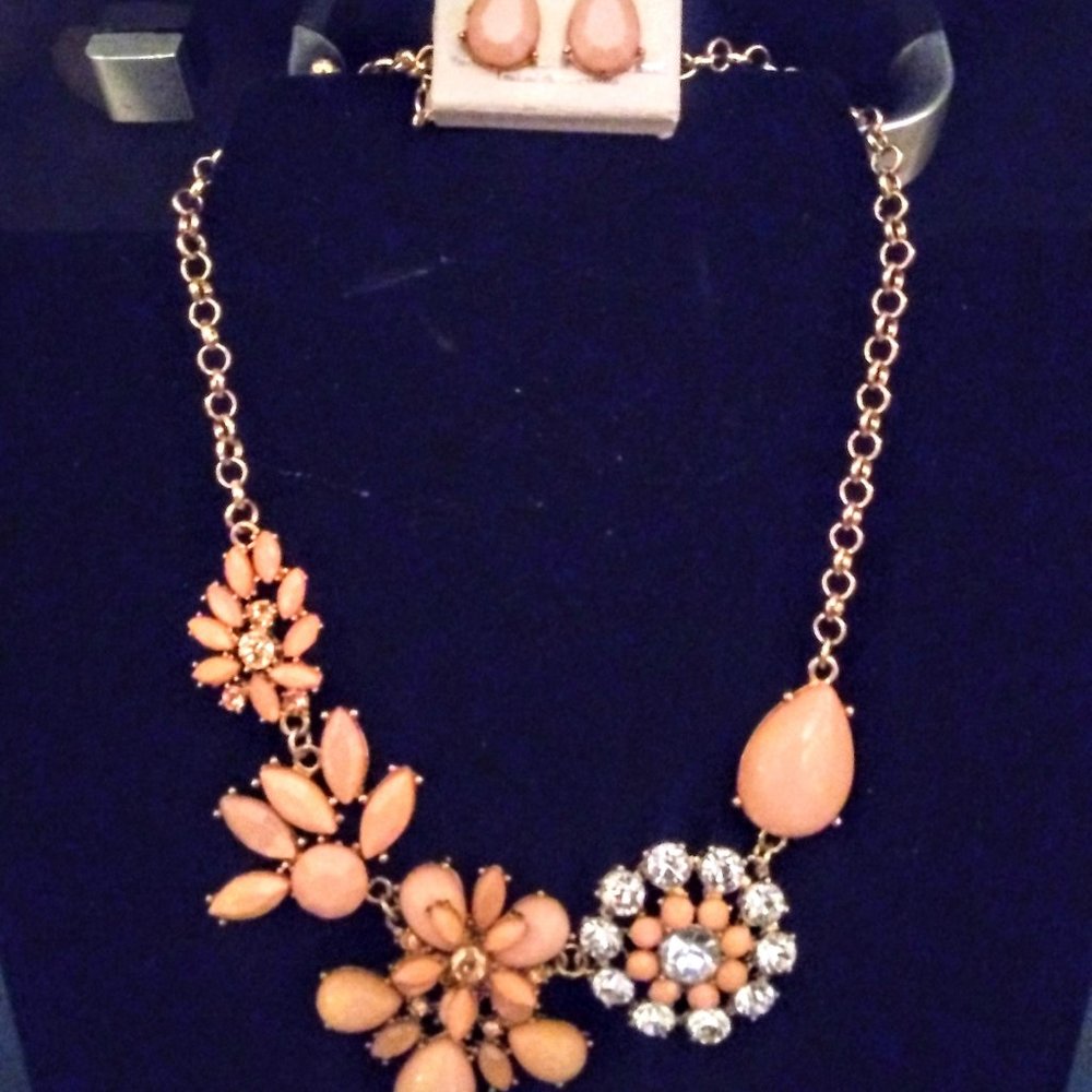 Peach Cluster Gold Plated Necklace